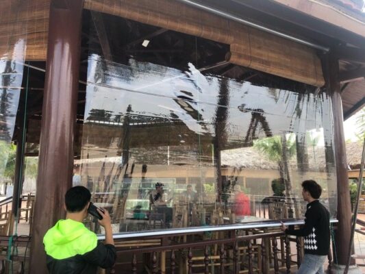 Bạt Che Mưa Trong Suốt Tự Cuốn [Ngăn Chặn Giọt Bắn]