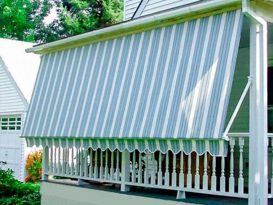 Bạt Quay Che Nắng Mưa Cho Mái Hiên, Ban Công [Mẫu 1]