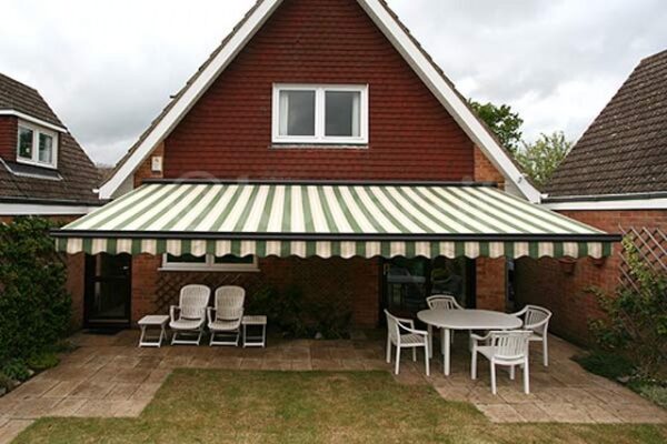 Bạt Che Nắng Mưa Mái Hiên Mẫu 3 [Dùng Tay Quay]